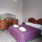 Battisti 18 Vintage 4* Palerme